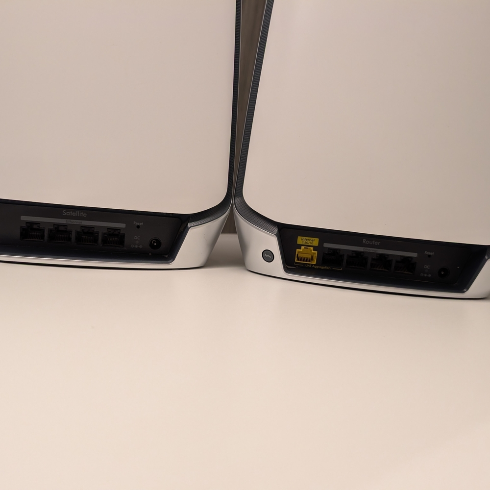 White Mesh WiFi System - Picture 2 of 5